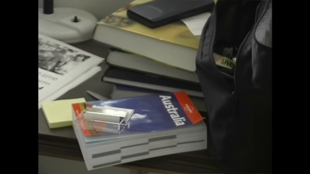 Australia guide, Film-time form visible